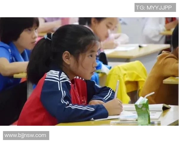 女性足球裁判的杰出代表与她们的精彩故事