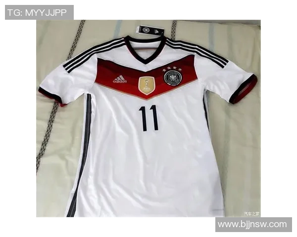 三个足球明星的球衣背后故事与他们的传奇人生